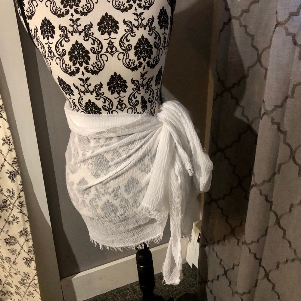 White gauze sarong